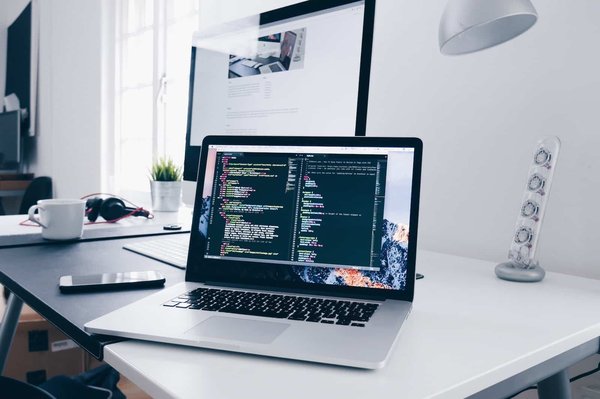 Optimisation du code: Perfectionner votre code grâce à l'analyse statique pour développeurs et experts IT